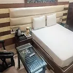 Hotel Basera, Vrindavan