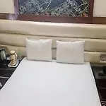 Hotel Basera, Vrindavan