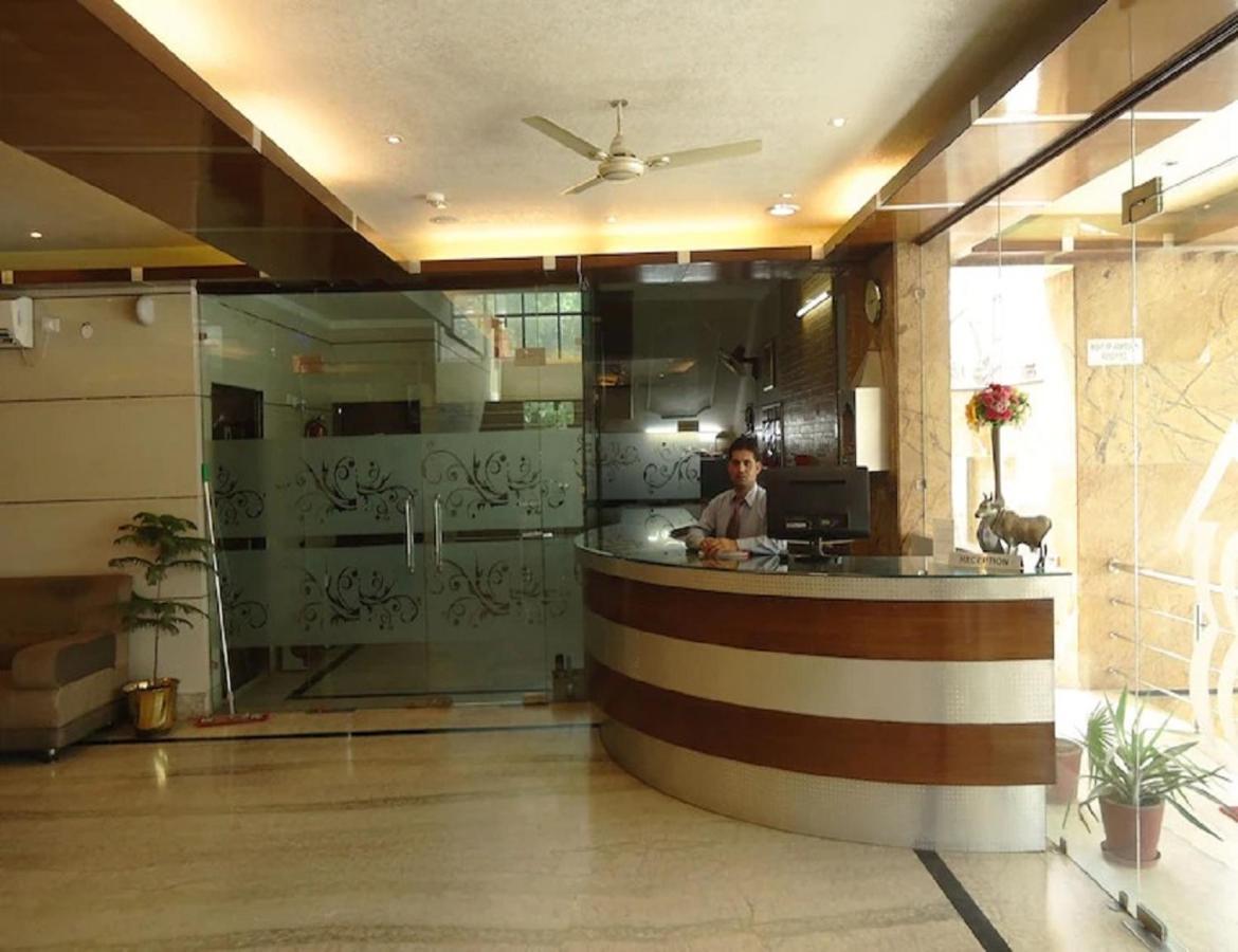 Hotel Basera, 3*